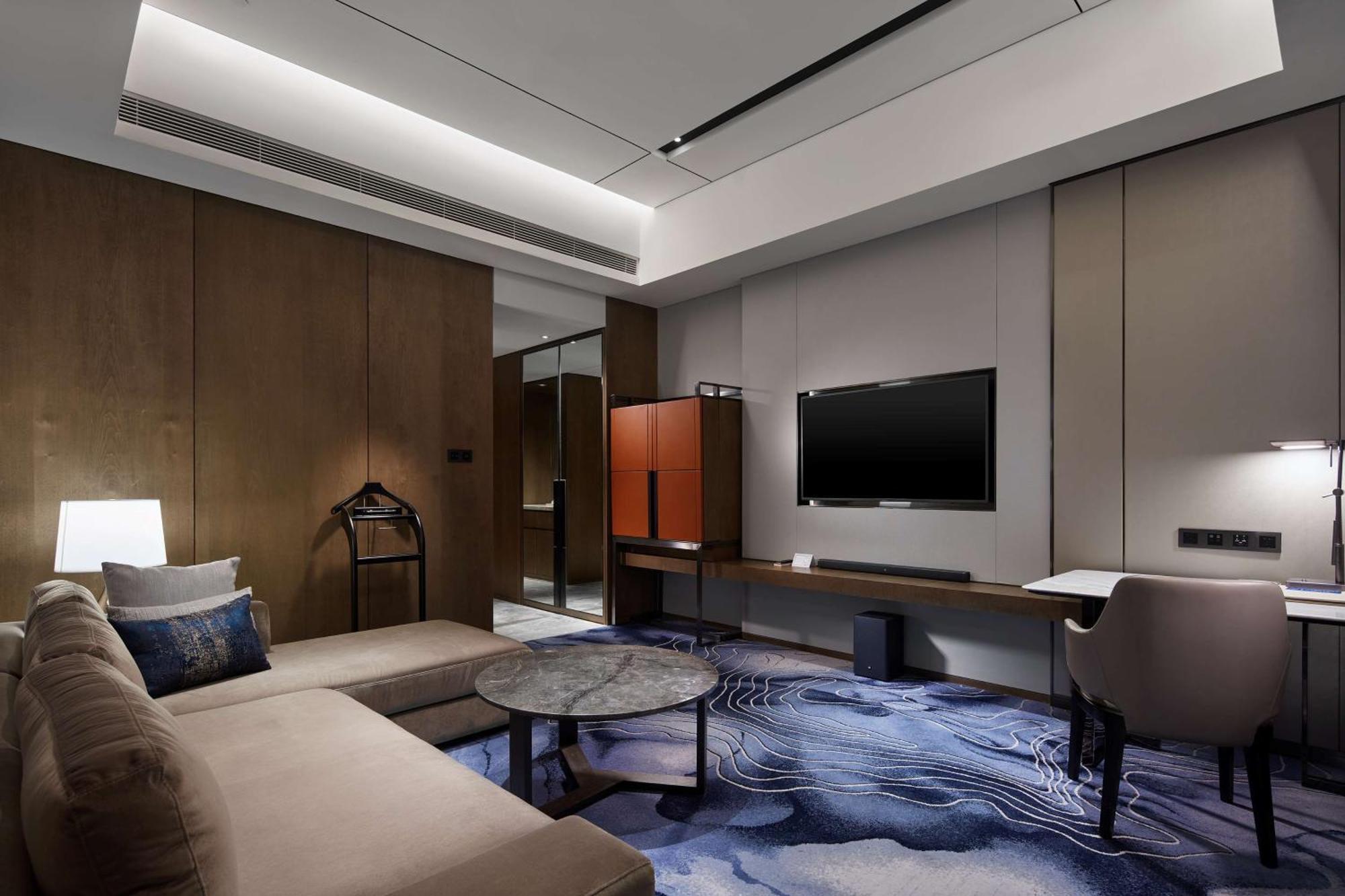 Hilton Guiyang Hotel Guiyang  Exterior photo