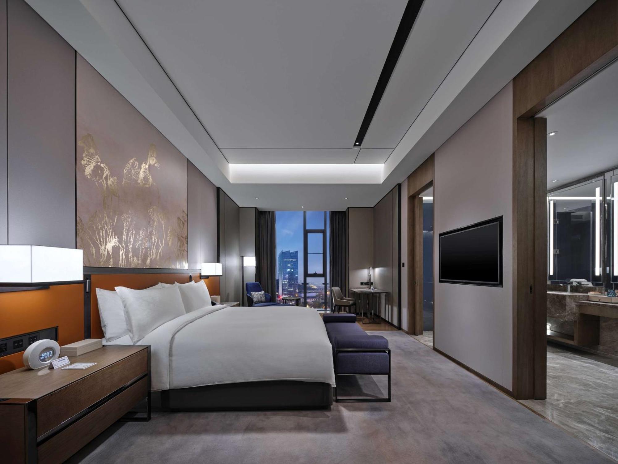 Hilton Guiyang Hotel Guiyang  Exterior photo