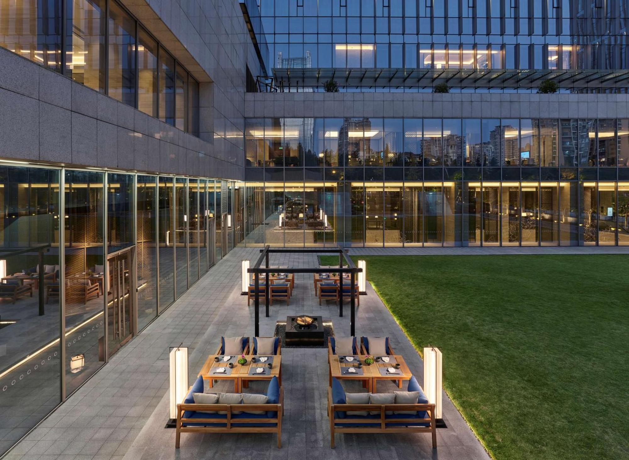 Hilton Guiyang Hotel Guiyang  Exterior photo